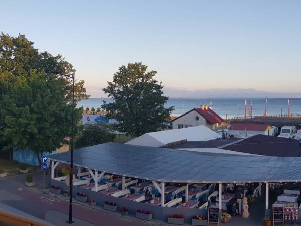 Widok z pokoi na II piętrze