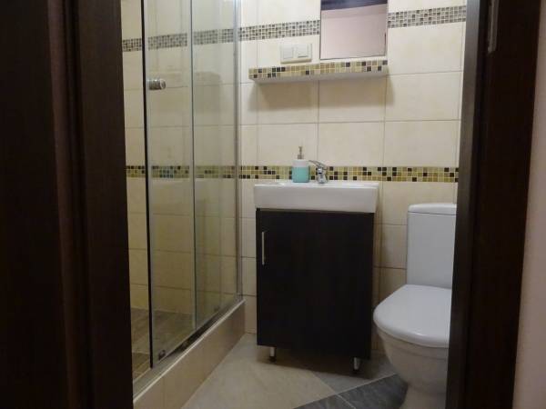 łazienka - pokój 4-osobowy