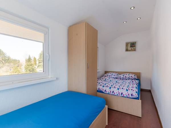 Całoroczny domek nad jeziorem