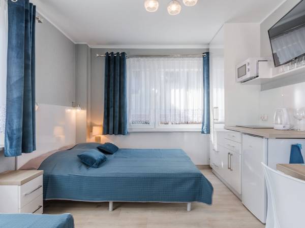 Pokój nr 15 3-os. z aneksem kuchennym