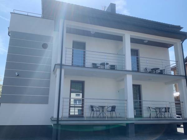 Apartamenty 5/6 posiadają osobne balkony