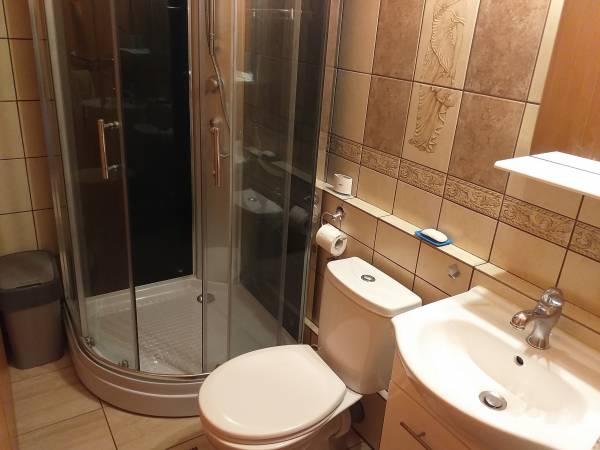 Łazienka pokój dwuosobowy.