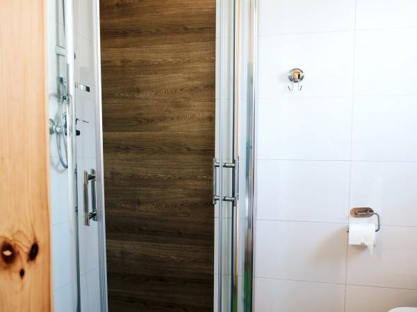 Domki Comfort + comfort wellness zone (sauna- jacuzzi)