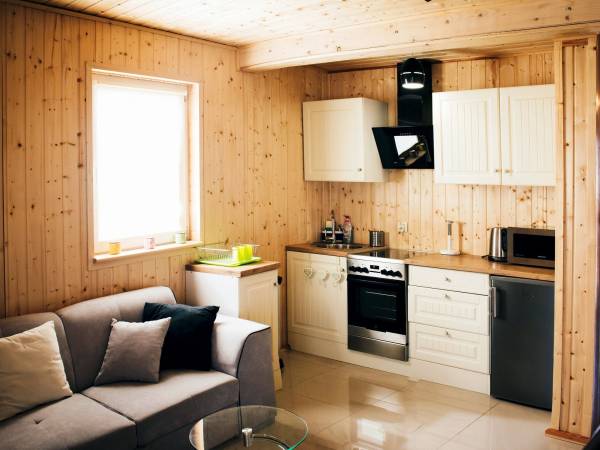 Domki Comfort + comfort wellness zone (sauna- jacuzzi)