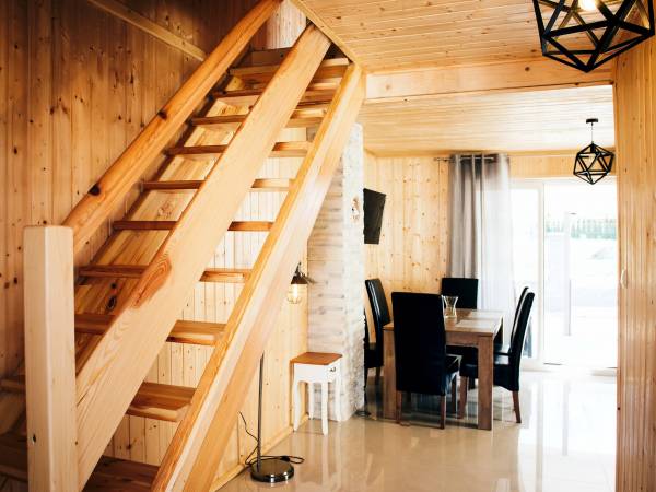 Domki Comfort + comfort wellness zone (sauna- jacuzzi)