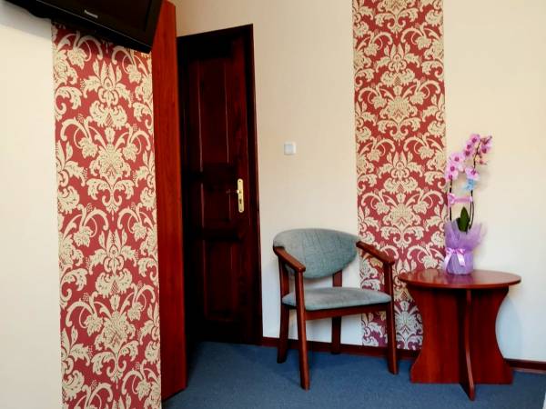 Willa Karmazynowa Przystań