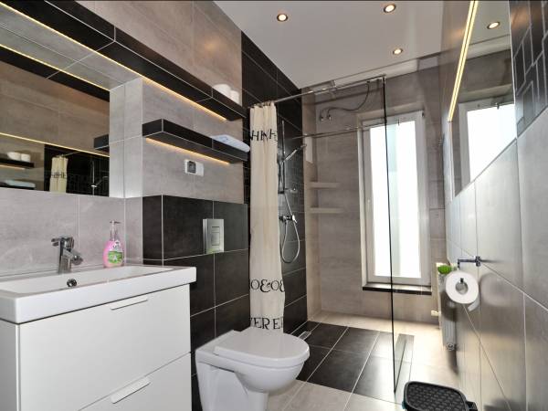 łazienka apart. 2 p. 60mkw