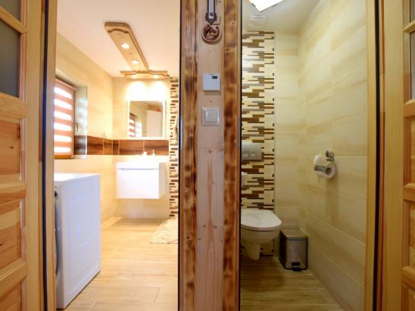 Apartament & Domek Pod Termami