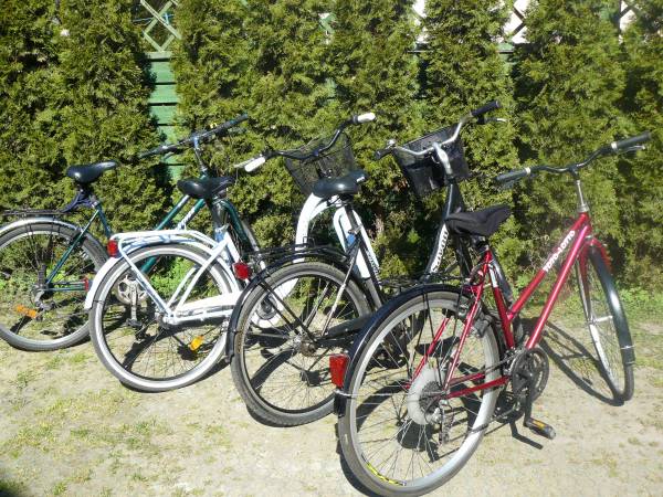 Domki i pokoje Dobek