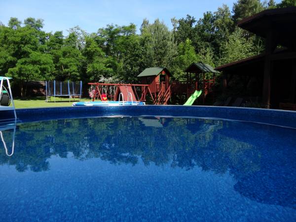 Gajówka - Całoroczne Pokoje i Apartamenty