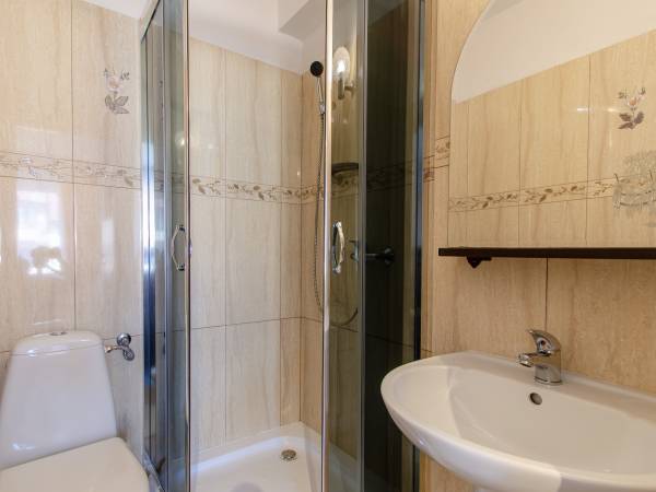 Apartamenty i pokoje Ara