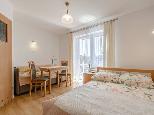 Apartamenty i pokoje Ara