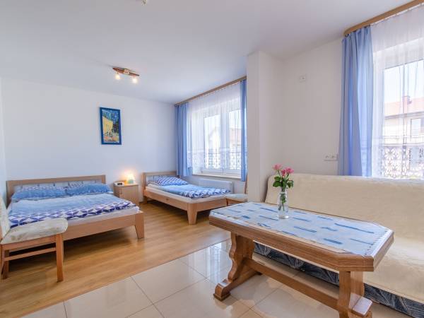 Apartamenty i pokoje Ara