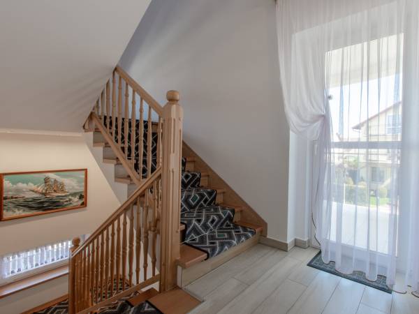 Apartamenty i pokoje Ara