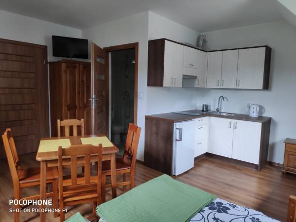 Pokój czteroosobowy typu studio