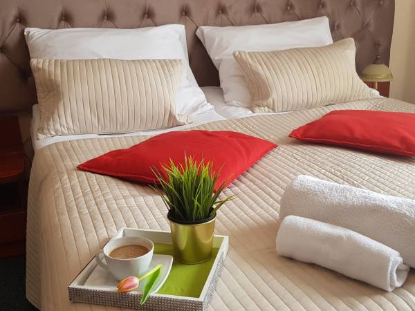 Willa Karmazynowa Przystań