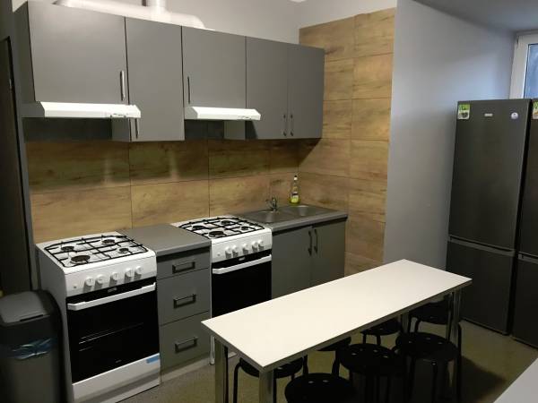 Najtańsze Noclegi Łagiewnicka 16