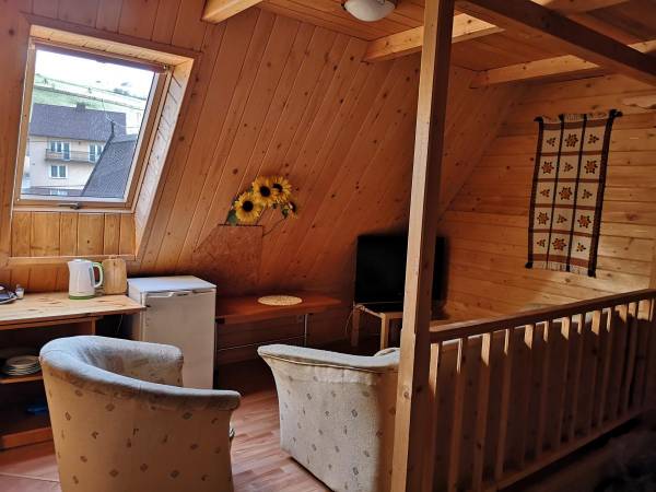 Gościniec nad Jeziorem Czorsztyńskim