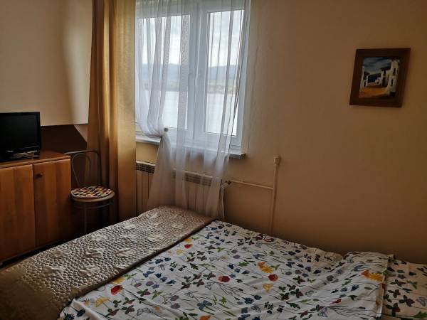 Gościniec nad Jeziorem Czorsztyńskim