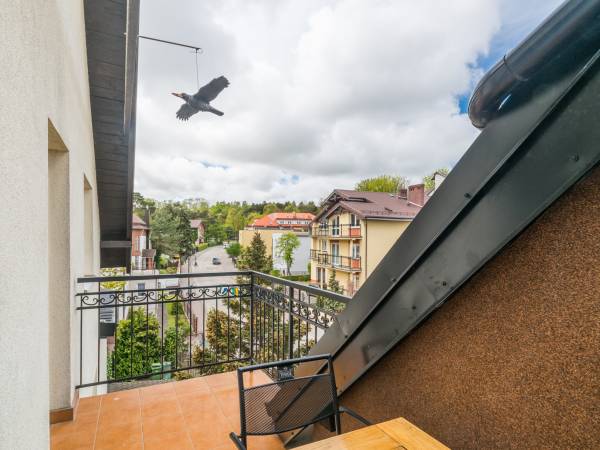 Widok z balkonu pokoju nr 6.