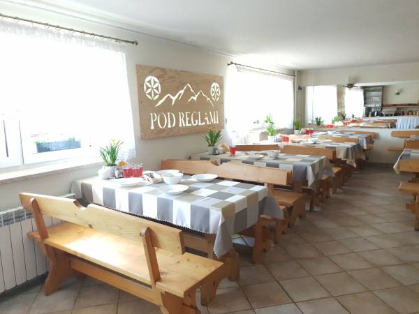 Dom Wczasowy - Pod Reglami