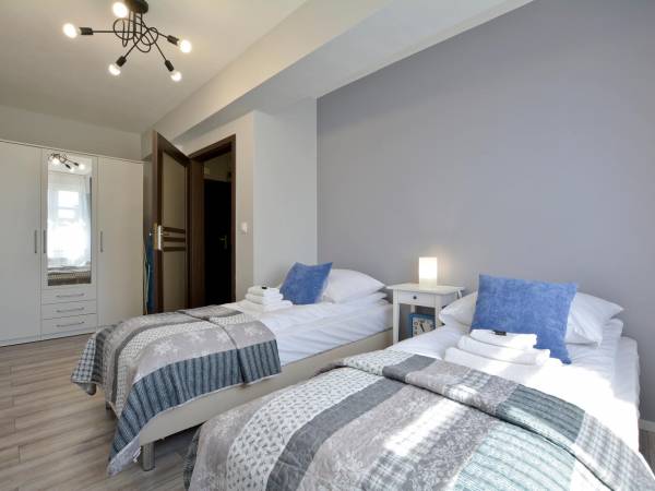 Apartament 25
