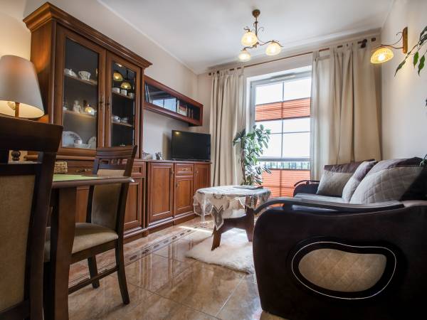 salonem z kuchn.- 2 m.sypialne