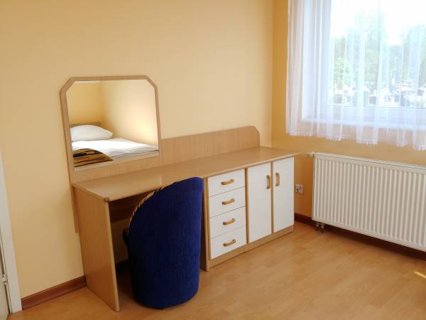 ap1/a 3 osobowy ( 2 pokoje)