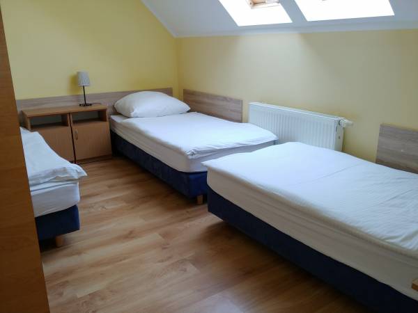 Ap4/A 3 osobowy ( 2 pokoje)