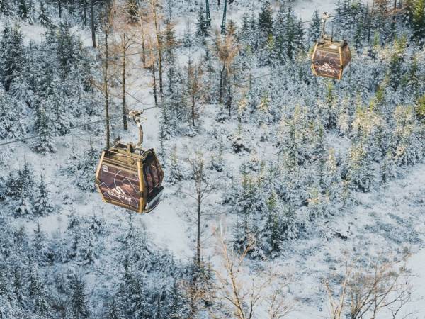 Gondola ok. 300 m od domków