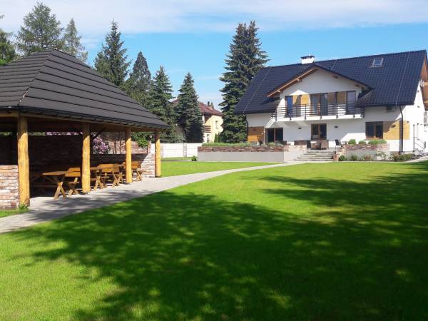 altana z grillem na 40 osób