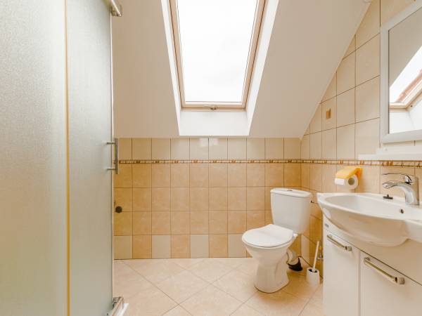 łazienka w pokoju nr6,2osobowy