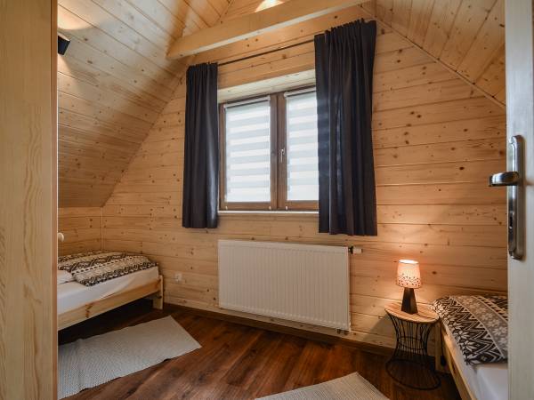 Apartament II - druga sypialnia