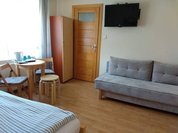 pokój nr 21; 3 lub 4-osobowy