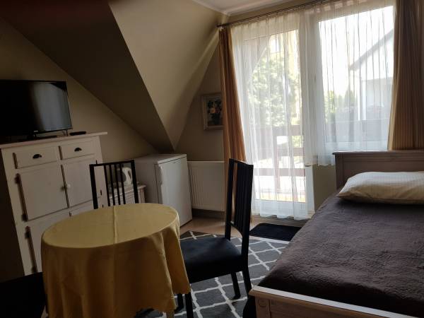 Na Skarpie -pokój 3 osobwy z łazienkąi balkonem