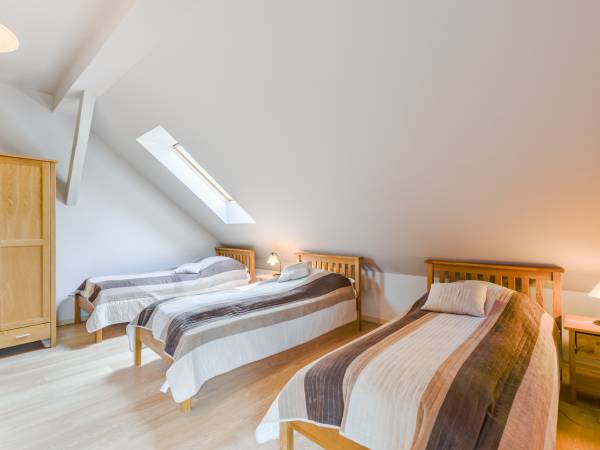 Apartament piętro- - sypialnia 2