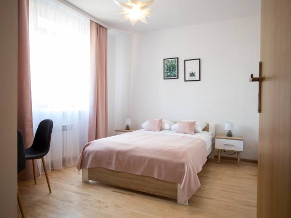 8 jezior - Pokoje Gościnne