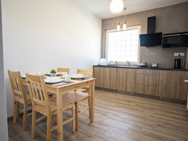 8 jezior - Pokoje Gościnne