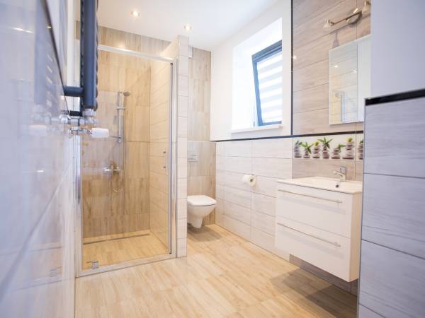 8 jezior - Pokoje Gościnne