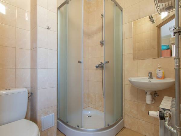 Łazienka pokój 3 osobowy na piętrze