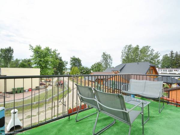 Domki i Pokoje Pod Palmami