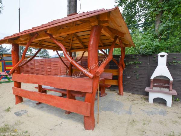 Domki i Pokoje Pod Palmami