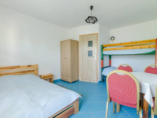 Pokój nr 4, 4-osobowy z łazienką