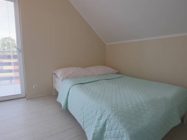 Studio z aneksem i oddzielną sypialnią