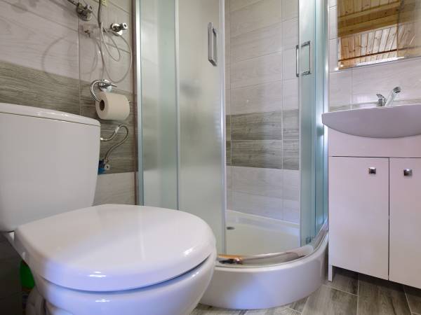 Domek 3-osobowy łazienka