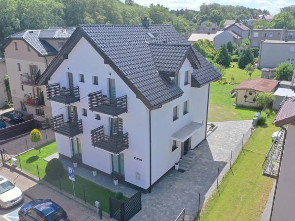 Widok budynku od strony ul. Słonecznej