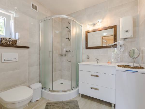 łazienka domek 12 osobowy