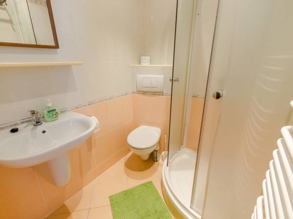 pokój nr 3 (łazienka)