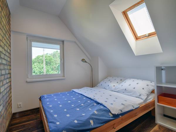 APARTAMENT-SYPIALNIA