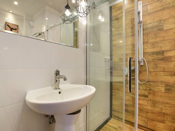 WILLA GAJA APARTAMENT ŁAZIENKA